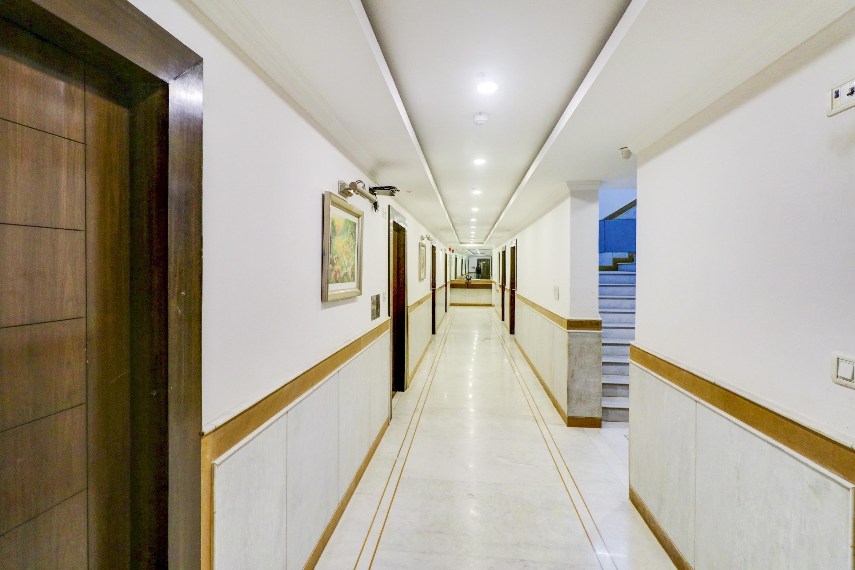 Townhouse 517 La Sapphire Near Delhi Airport Hotel New Delhi Exterior foto