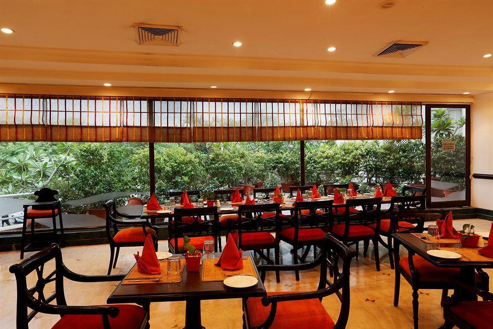 Townhouse 517 La Sapphire Near Delhi Airport Hotel New Delhi Exterior foto