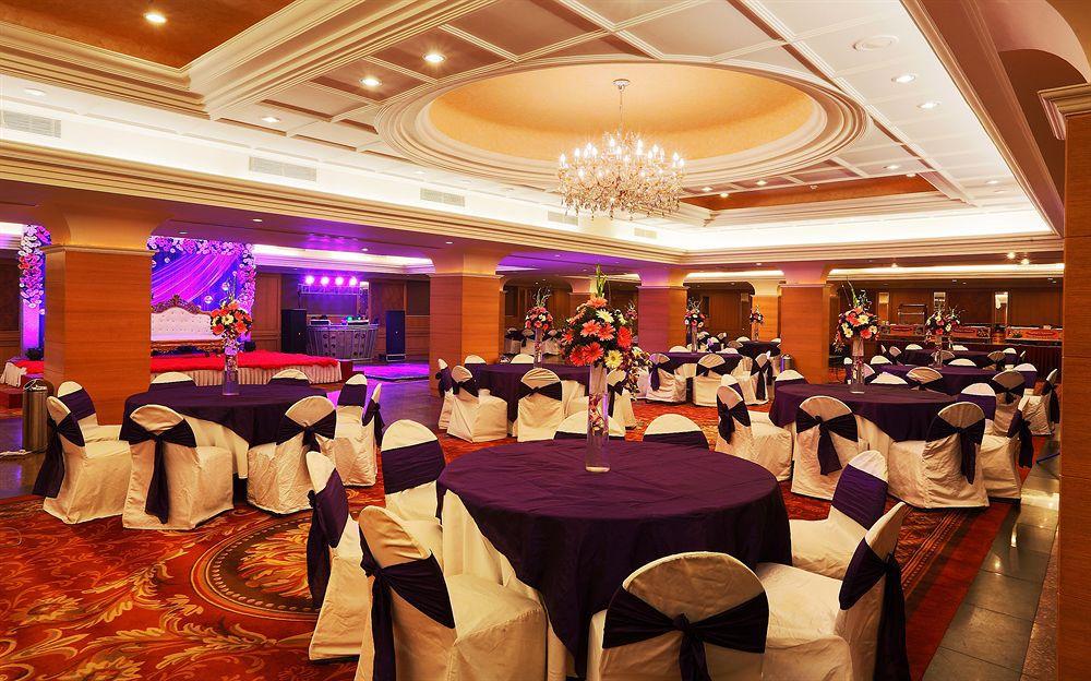 Townhouse 517 La Sapphire Near Delhi Airport Hotel New Delhi Exterior foto