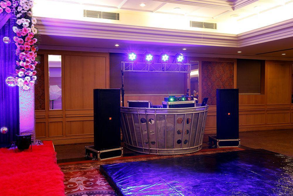 Townhouse 517 La Sapphire Near Delhi Airport Hotel New Delhi Exterior foto