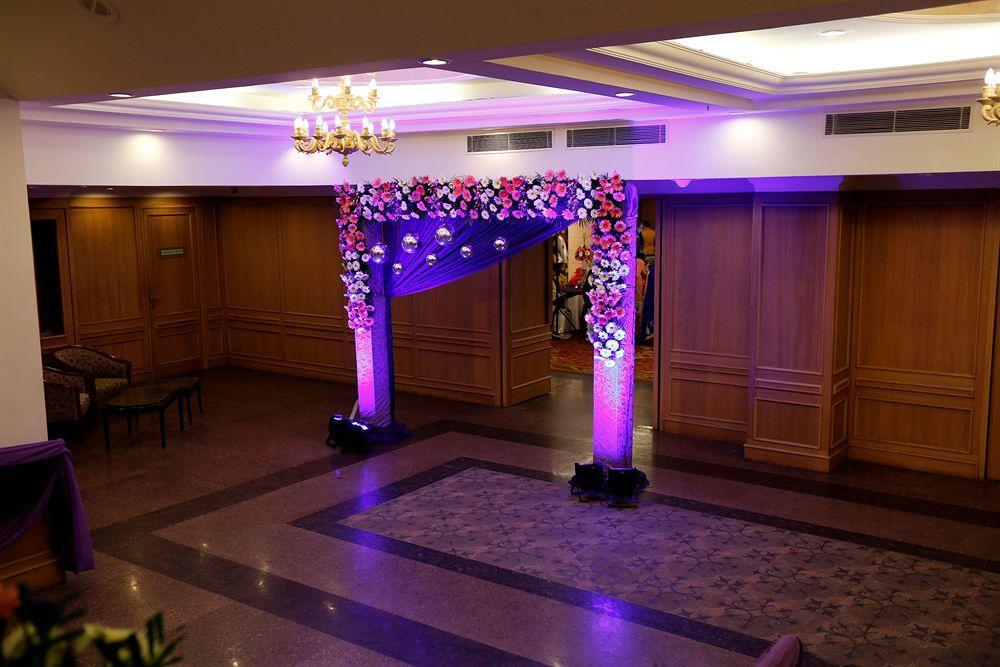 Townhouse 517 La Sapphire Near Delhi Airport Hotel New Delhi Exterior foto