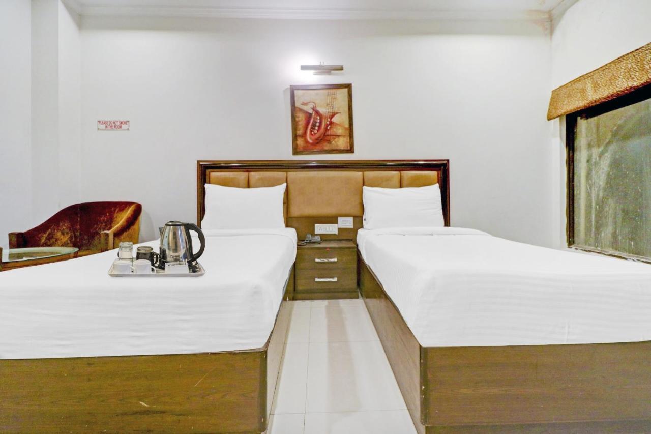 Townhouse 517 La Sapphire Near Delhi Airport Hotel New Delhi Exterior foto