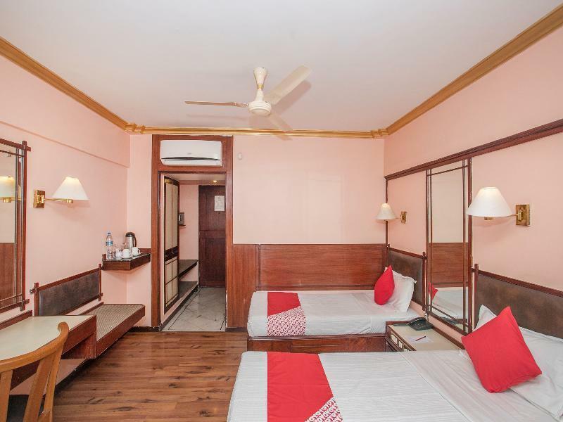 Townhouse 517 La Sapphire Near Delhi Airport Hotel New Delhi Exterior foto