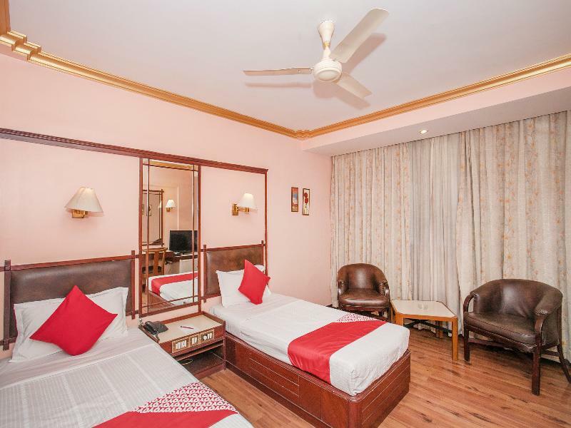 Townhouse 517 La Sapphire Near Delhi Airport Hotel New Delhi Exterior foto