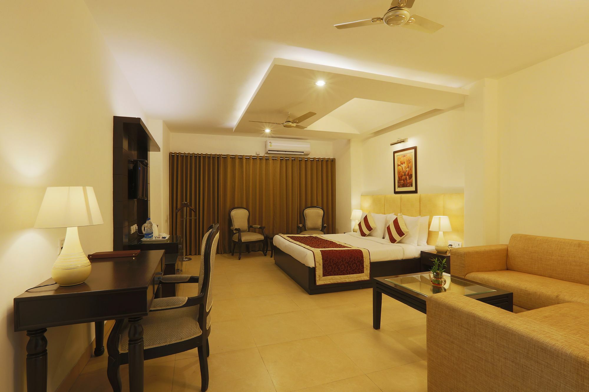 Townhouse 517 La Sapphire Near Delhi Airport Hotel New Delhi Exterior foto